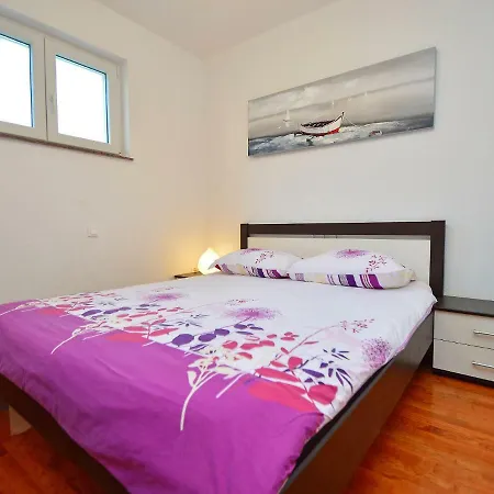 Apartment Ante-2 By Interhome *